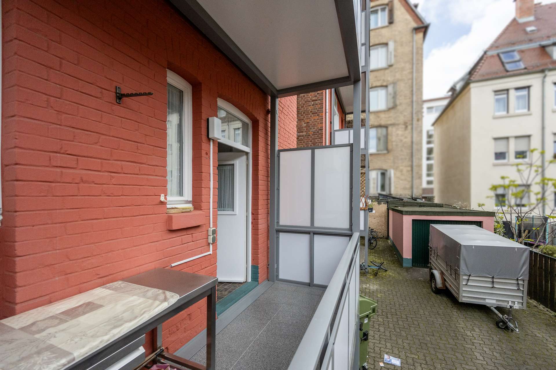 Balkon / Einzelgarage
