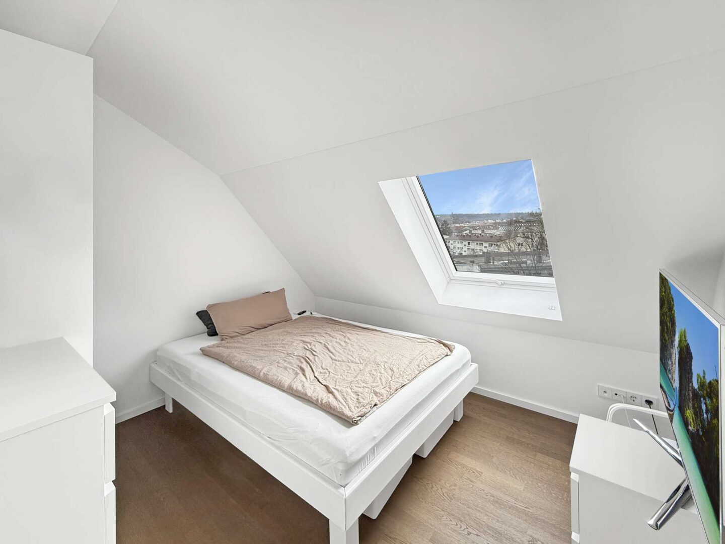 Schlafzimmer 2