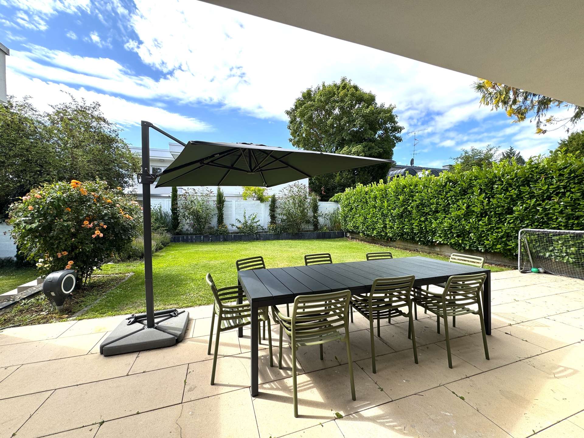Terrasse und Garten